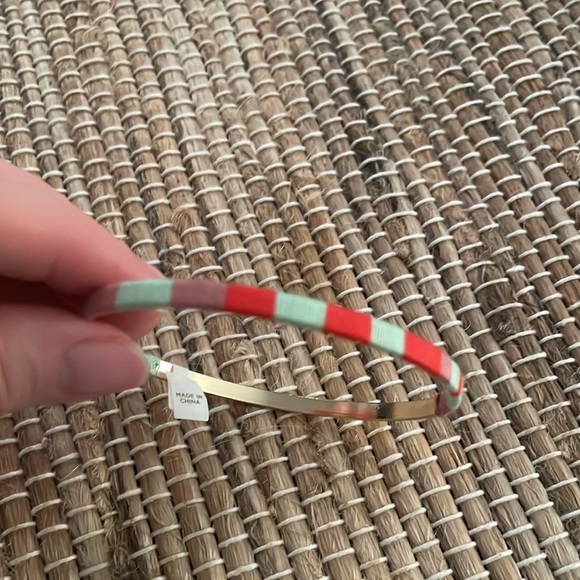 Thread wrapped bangles - Picture 4 of 4